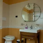 ホステル Luckyshine Vlorë
