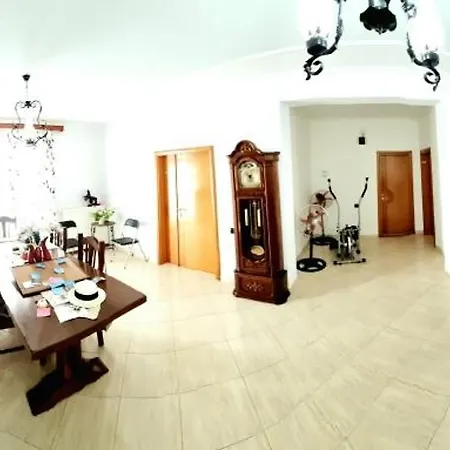Luckyshine * Vlorë
